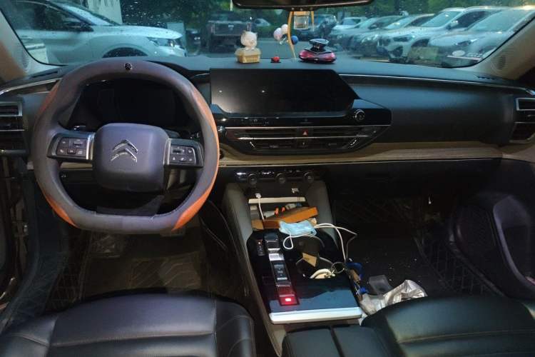 Used Citroen C5 X 2021 1.6T Enjoy the Extraordinary Center Console
