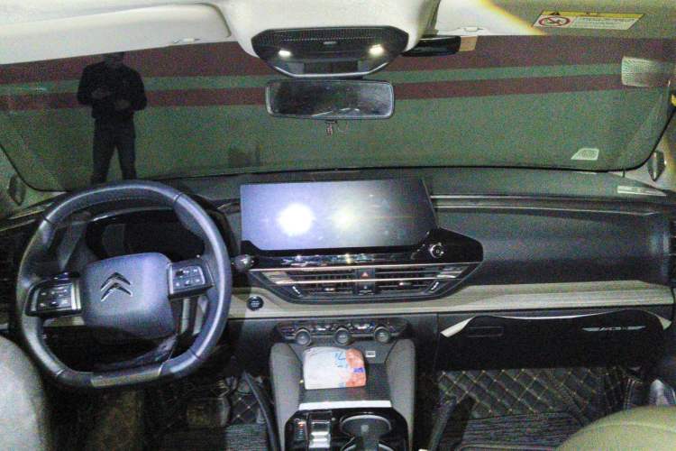Used Citroen C5 X 2021 1.6T Impressive Edition Center Console