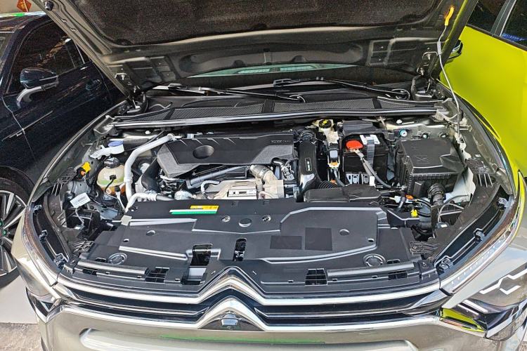 Used Citroen C5 X 2021 1.6T Flagship Edition Engine Bay