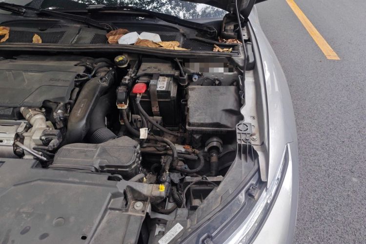 Used Citroen C5 X 2021 1.6T Flagship Edition Engine Bay Left