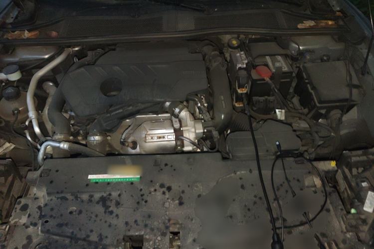 Used Citroen C5 X 2021 1.6T Enjoy the Extraordinary Engine Bay