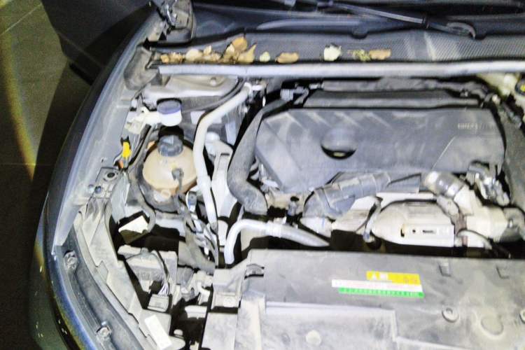 Used Citroen C5 X 2021 1.6T Enjoy the Extraordinary Engine Bay Right