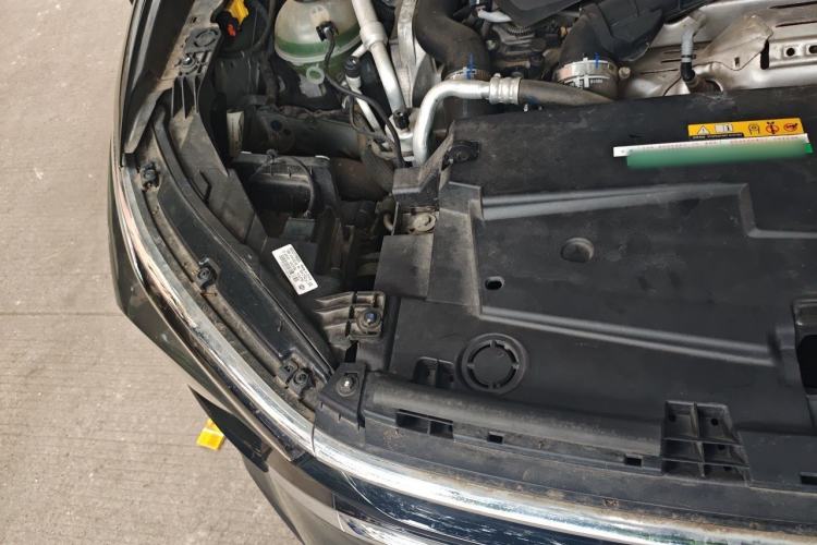 Used Citroen C5 X 2021 1.6T Enjoy the Extraordinary Engine Bay Right