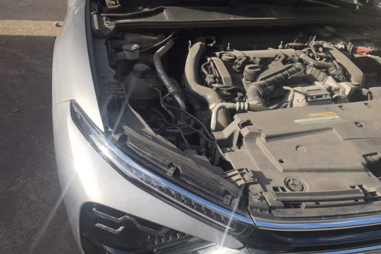 Used Citroen C5 X 2021 1.6T Enjoy the Extraordinary Engine Bay Right