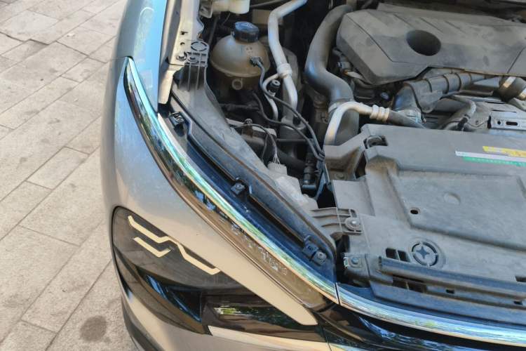 Used Citroen C5 X 2021 1.6T Enjoy the Extraordinary Engine Bay Right