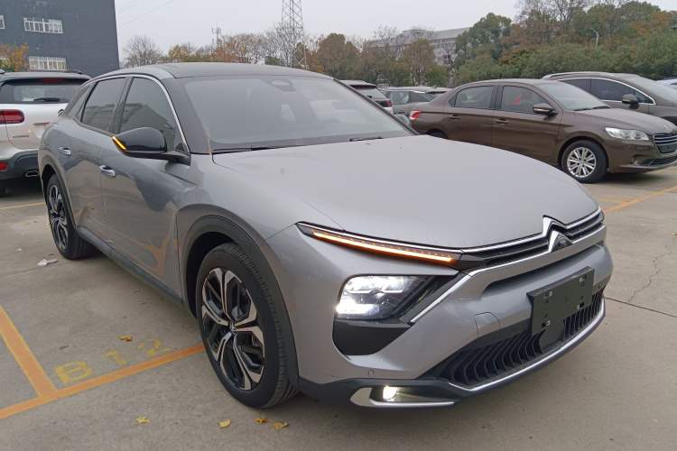 Used Citroen C5 X 2021 1.6T Flagship Edition Exterior 2