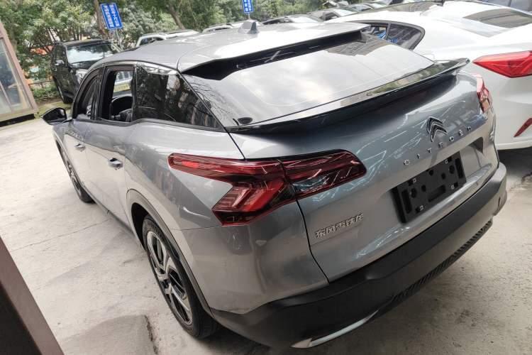 Used Citroen C5 X 2021 1.6T Enjoy the Extraordinary Exterior 2
