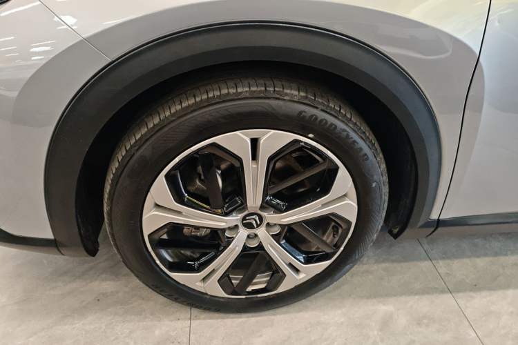 Used Citroen C5 X 2021 1.6T Enjoy the Extraordinary Exterior 4
