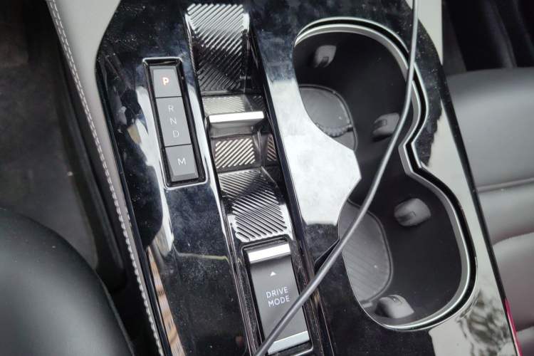 Used Citroen C5 X 2021 1.6T Enjoy the Extraordinary Gear Lever