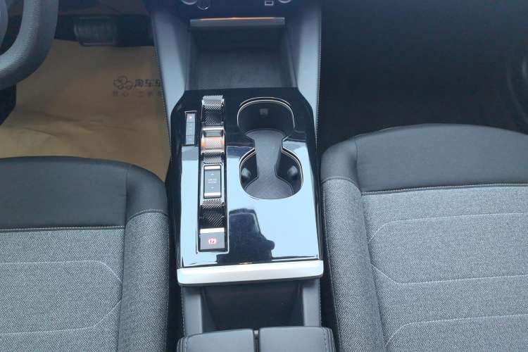 Used Citroen C5 X 2021 1.6T Enjoy the Extraordinary Gear Lever