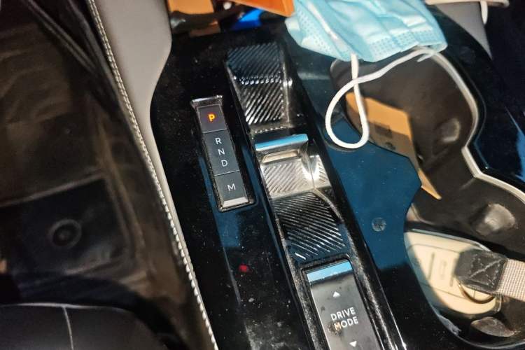 Used Citroen C5 X 2021 1.6T Enjoy the Extraordinary Gear Lever