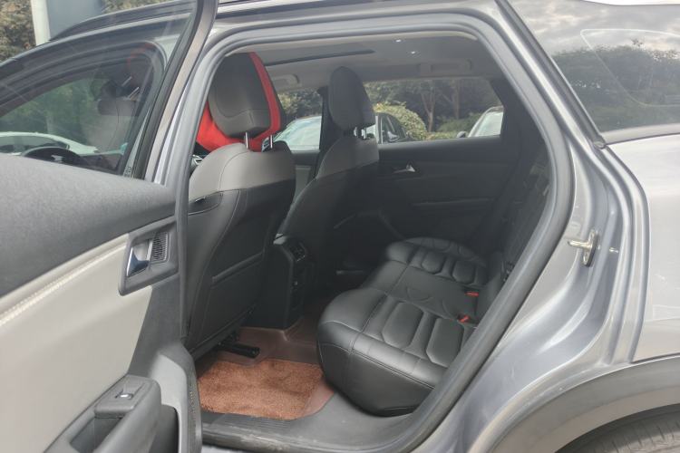 Used Citroen C5 X 2021 1.6T Enjoy the Extraordinary Interior 2