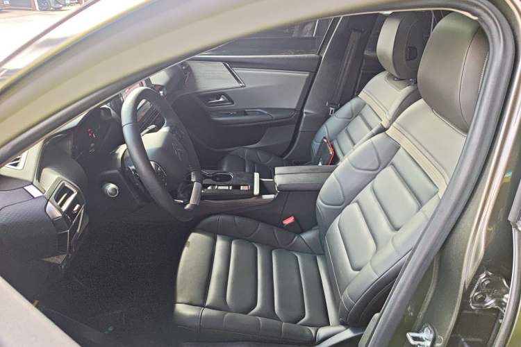 Used Citroen C5 X 2021 1.6T Flagship Edition Left Front Seat