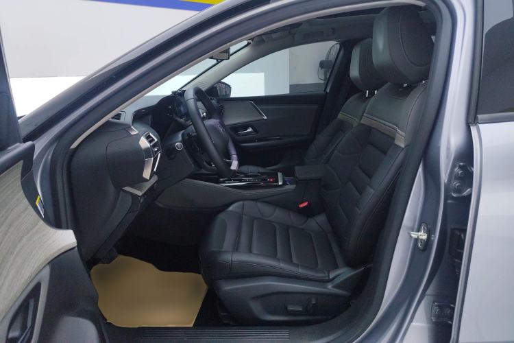 Used Citroen C5 X 2021 1.6T Enjoy the Extraordinary Left Front Seat