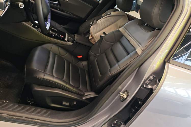 Used Citroen C5 X 2021 1.6T Enjoy the Extraordinary Left Front Seat