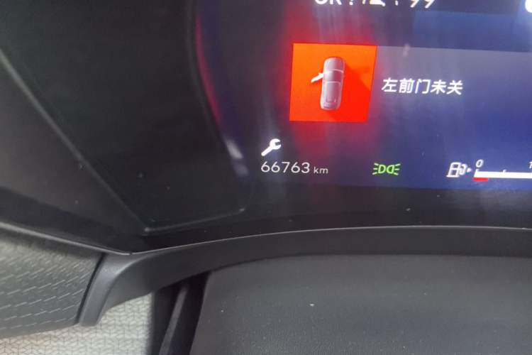Used Citroen C5 X 2021 1.6T Enjoy the Extraordinary Odometer Close Up