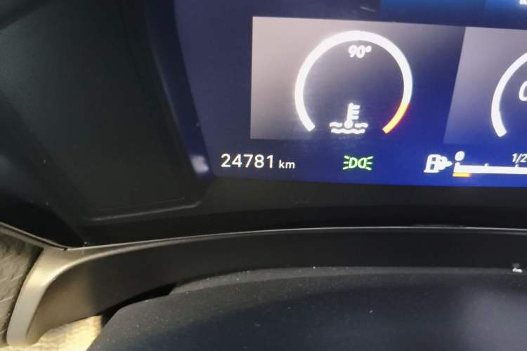 Used Citroen C5 X 2021 1.6T Enjoy the Extraordinary Odometer Close Up