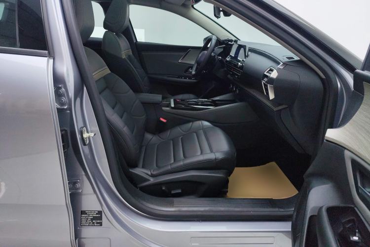 Used Citroen C5 X 2021 1.6T Enjoy the Extraordinary Right Front Seat
