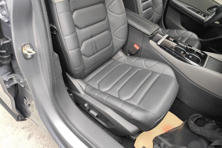 Used Citroen C5 X 2021 1.6T Enjoy the Extraordinary Right Front Seat