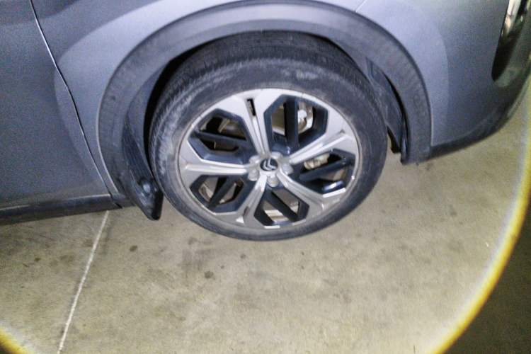 Used Citroen C5 X 2021 1.6T Enjoy the Extraordinary Right Front Wheel Hub
