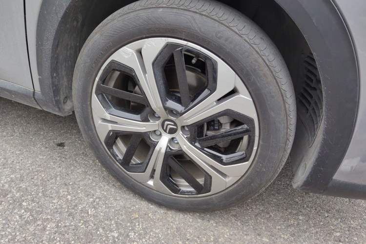 Used Citroen C5 X 2021 1.6T Enjoy the Extraordinary Right Front Wheel Hub