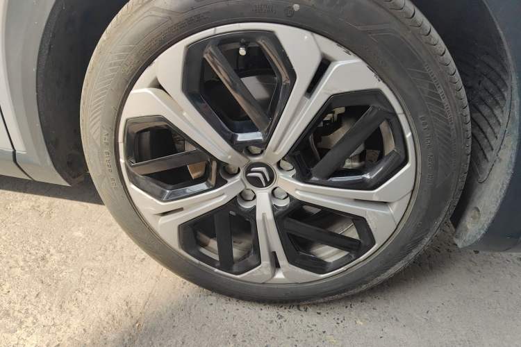 Used Citroen C5 X 2021 1.6T Enjoy the Extraordinary Right Front Wheel Hub
