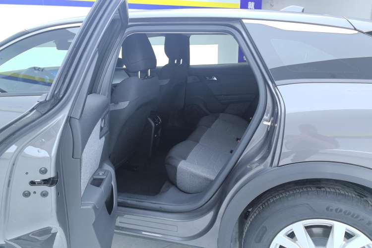 Used Citroen C5 X 2021 1.6T Enjoy the Extraordinary Right Rear Seat
