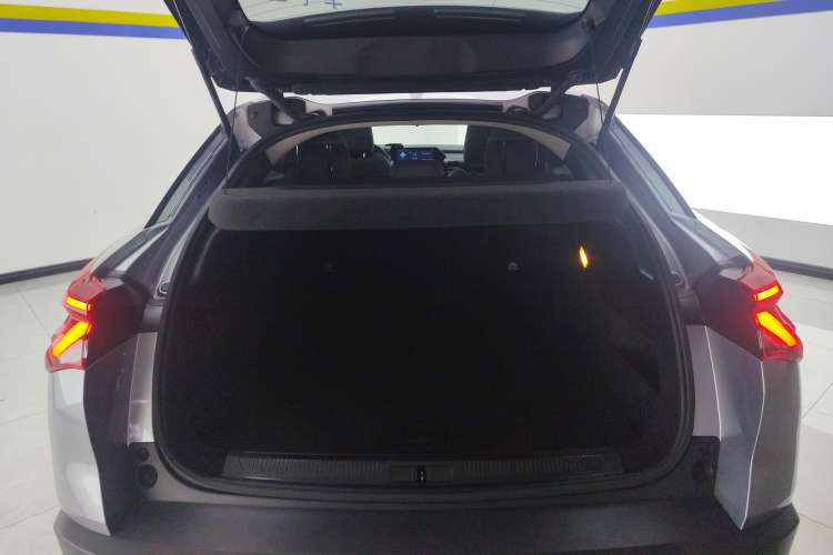 Used Citroen C5 X 2021 1.6T Enjoy the Extraordinary Trunk