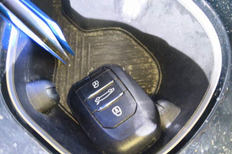 Used Citroen C5 X 2021 1.6T Enjoy the Extraordinary Vehicle Key