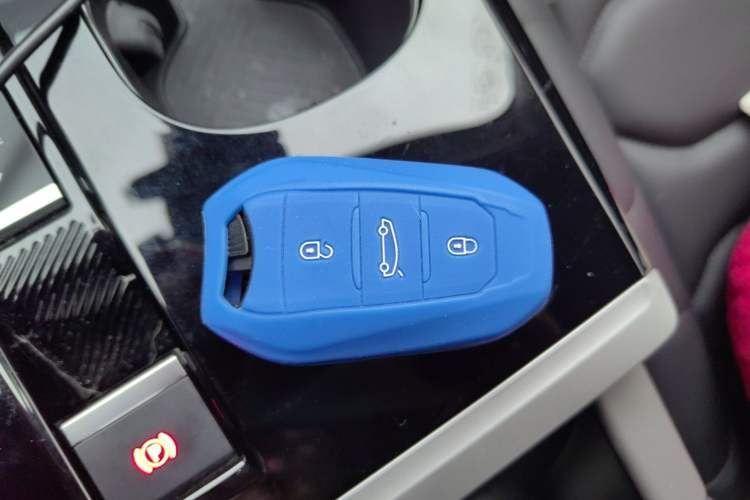 Used Citroen C5 X 2021 1.6T Enjoy the Extraordinary Vehicle Key