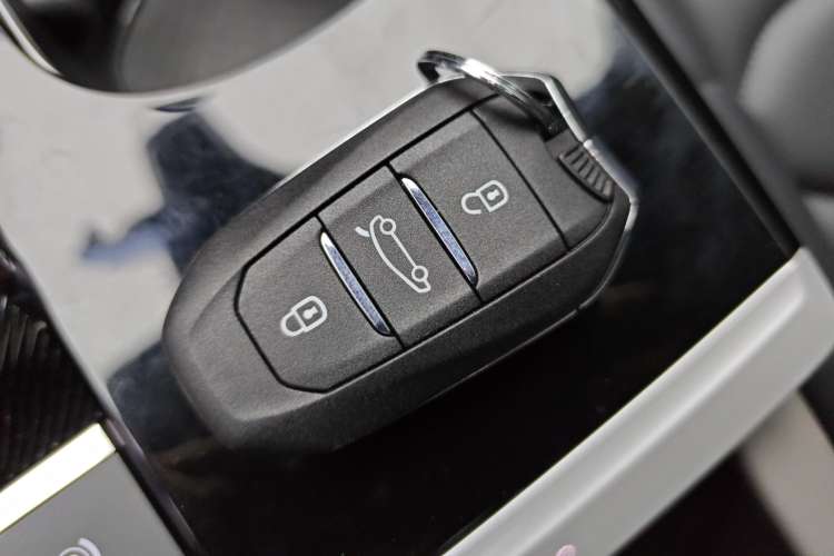 Used Citroen C5 X 2021 1.6T Enjoy the Extraordinary Vehicle Key