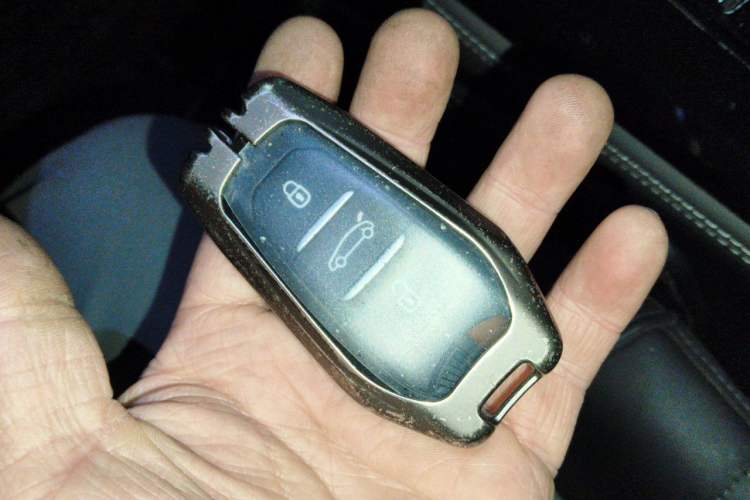 Used Citroen C5 X 2021 1.6T Impressive Edition Vehicle Key