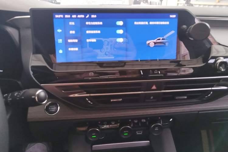 Used Citroen C5 X 2021 1.6T Enjoy the Extraordinary Audio And AC Panel