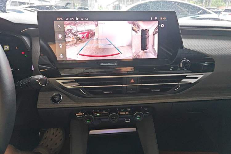 Used Citroen C5 X 2021 1.6T Ignite the Extraordinary Audio And AC Panel