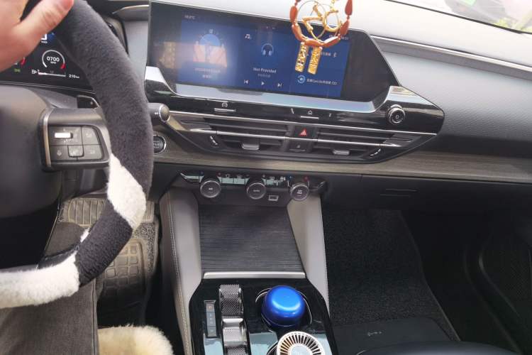 Used Citroen C5 X 2021 1.6T Enjoy the Extraordinary Audio And AC Panel