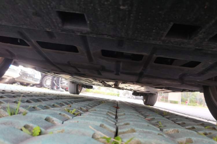 Used Citroen C5 X 2021 1.6T Enjoy the Extraordinary Chassis Front