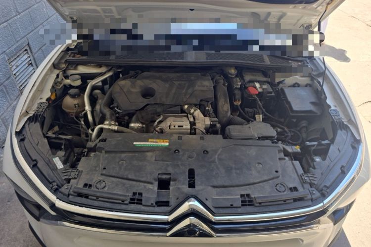Used Citroen C5 X 2021 1.6T Ignite the Extraordinary Engine Bay