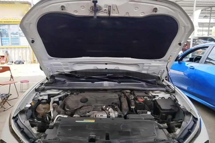 Used Citroen C5 X 2021 1.6T Enjoy the Extraordinary Engine Bay