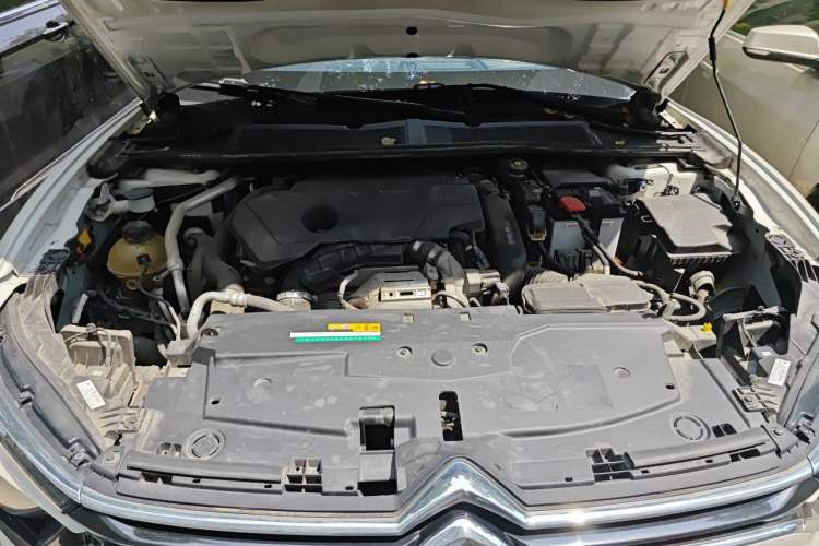 Used Citroen C5 X 2021 1.6T Flagship Edition Engine Bay