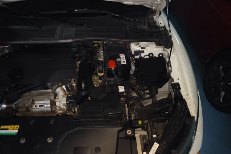 Used Citroen C5 X 2021 1.6T Enjoy the Extraordinary Engine Bay Left