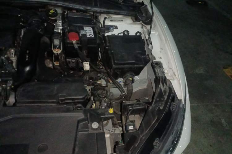 Used Citroen C5 X 2021 1.6T Impressive Edition Engine Bay Left