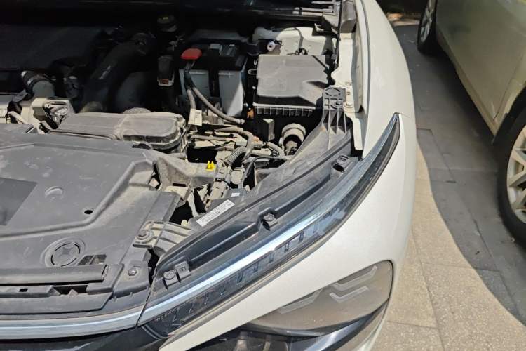 Used Citroen C5 X 2021 1.6T Flagship Edition Engine Bay Left