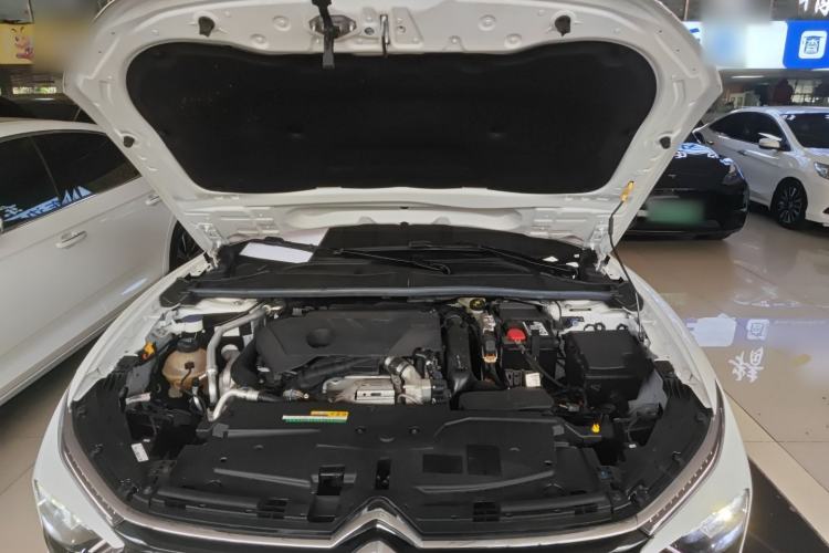 Used Citroen C5 X 2021 1.6T Enjoy the Extraordinary Engine Bay