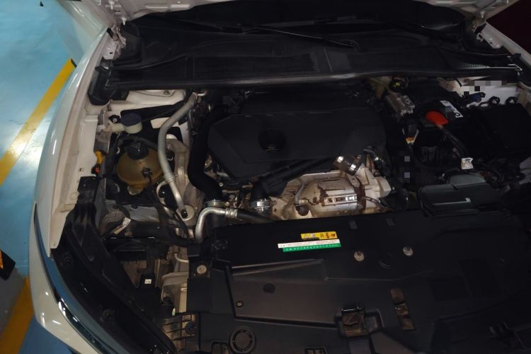 Used Citroen C5 X 2021 1.6T Enjoy the Extraordinary Engine Bay Right