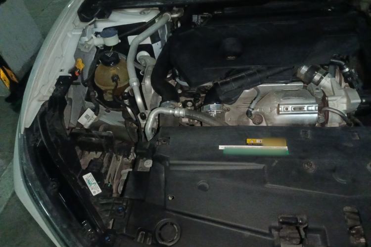 Used Citroen C5 X 2021 1.6T Impressive Edition Engine Bay Right