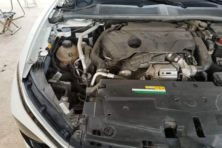 Used Citroen C5 X 2021 1.6T Enjoy the Extraordinary Engine Bay Right