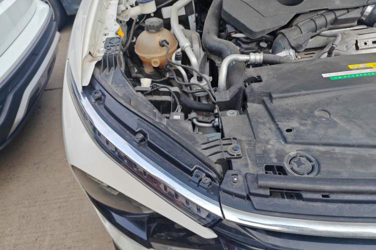Used Citroen C5 X 2021 1.6T Enjoy the Extraordinary Engine Bay Right