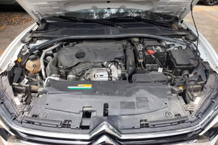 Used Citroen C5 X 2021 1.6T Enjoy the Extraordinary Engine Bay