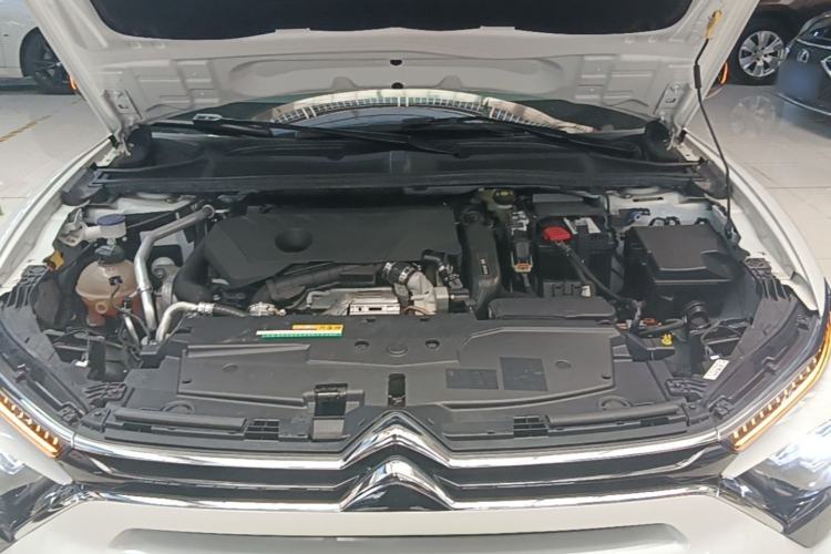 Used Citroen C5 X 2021 1.6T Enjoy the Extraordinary Engine Bay