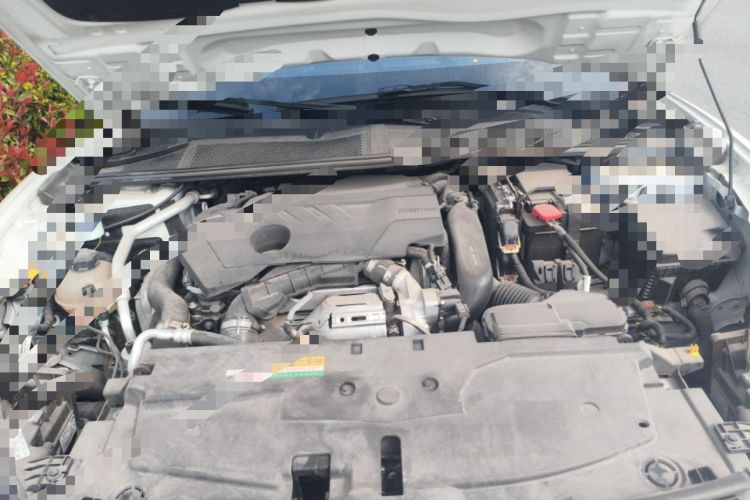 Used Citroen C5 X 2021 1.6T Enjoy the Extraordinary Engine Bay